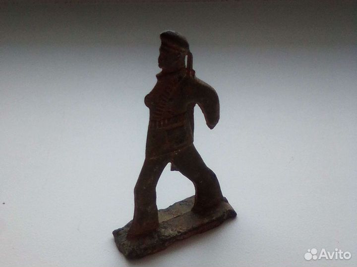 Модель солдатика