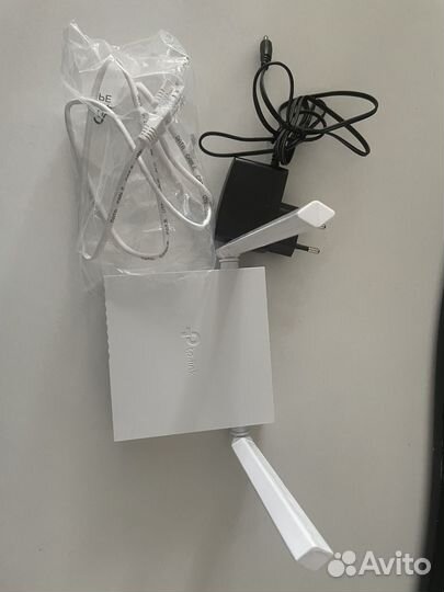 WI-FI роутер TP-link TL-WR820N