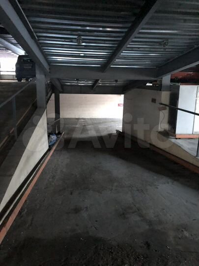 Машиноместо, 13 м²