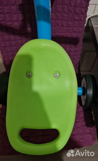 Велосипед трёхколёсный