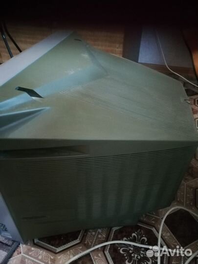 Продам телевизор