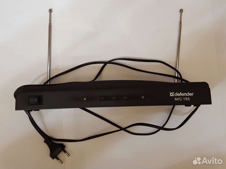 Беспроводная микрофонная станция база Defender к