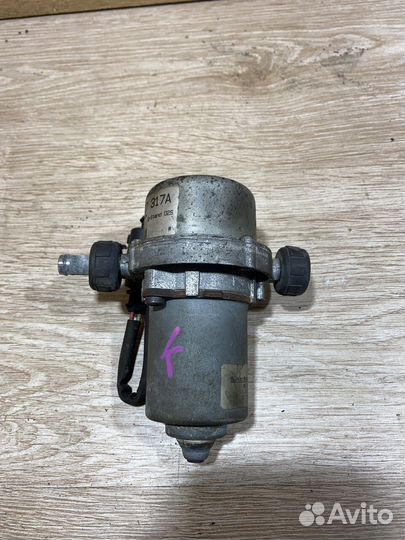 Вакуумный насос Volkswagen Touareg GP