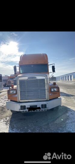 Freightliner FLD, 2004