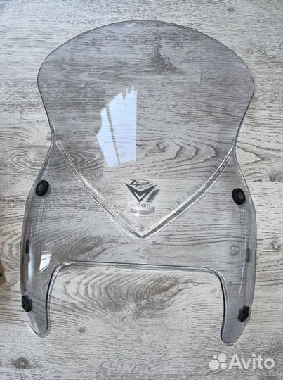 Ветровое стекло на BMW R1100GS новое USA