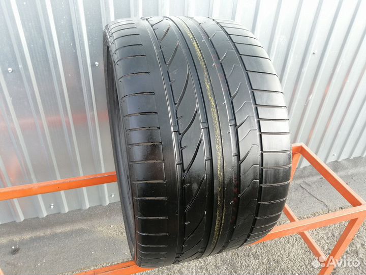 Bridgestone Potenza RE050A 305/30 R19 102Y