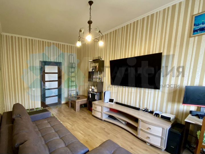 2-к. квартира, 64 м², 4/5 эт.