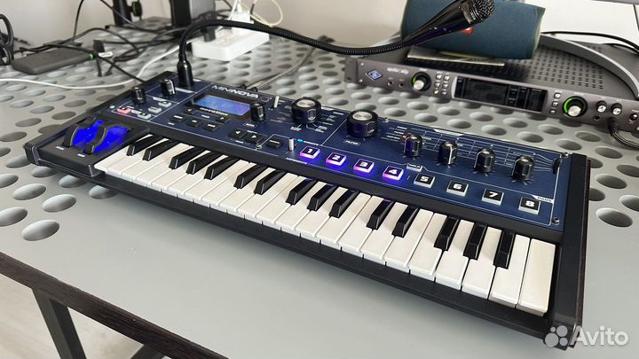 Novation mininova