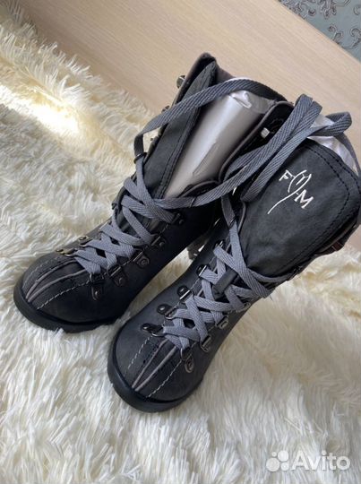 Сапожки демисезонные