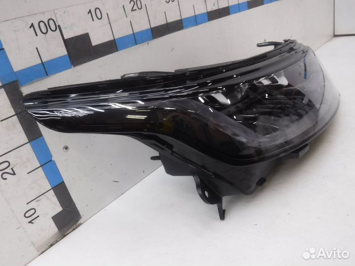 Фара правая Land Rover Range Rover Sport