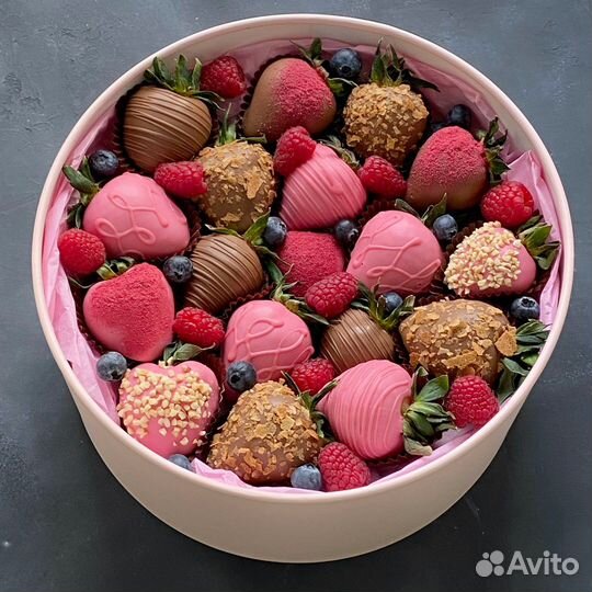 Букет из клубники в шоколаде сладкий подарок