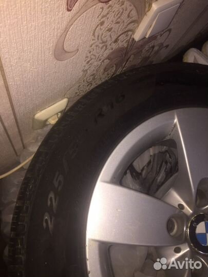 R16 Pirelli Winter Sottozero 210 Serie II 225/55, PCD 5x120 DIA 72.6