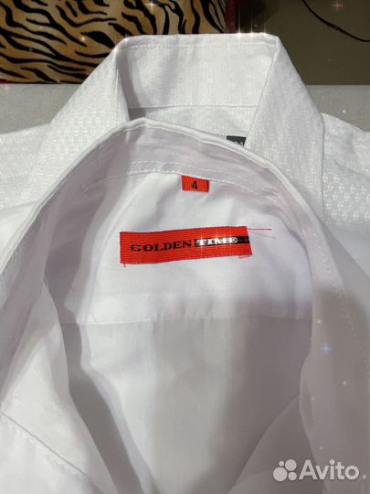 Белые рубашки и красивая жилетка для мальчика