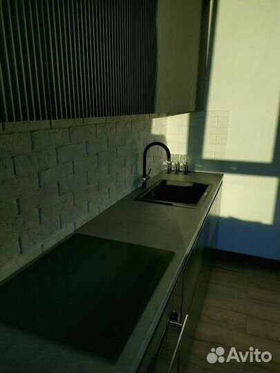 Кухня прямая стильная на заказ