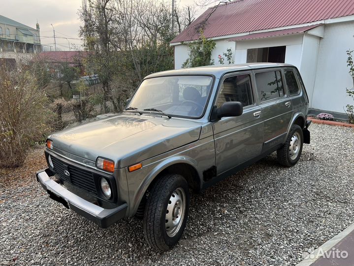 Сиденья на ниву