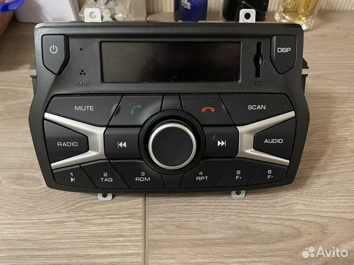 Штатная магнитола LADA vesta