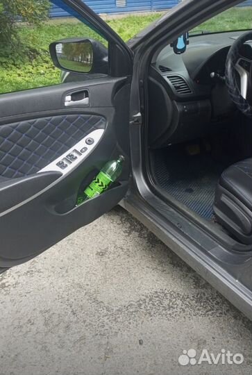 Дверные карты вставки для Хундай Солярис