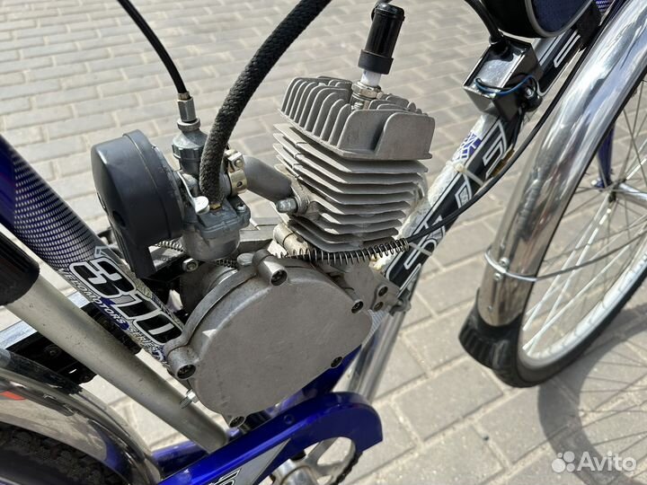 Велосипед с бензиновым мотором