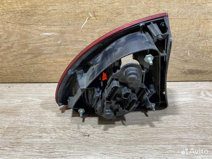 Фонарь задний правый Seat Leon 1 111514