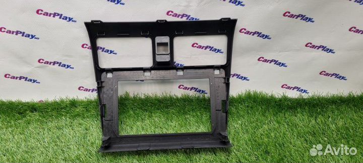 Переходная рамка магнитолы Suzuki Swift 2004-2010