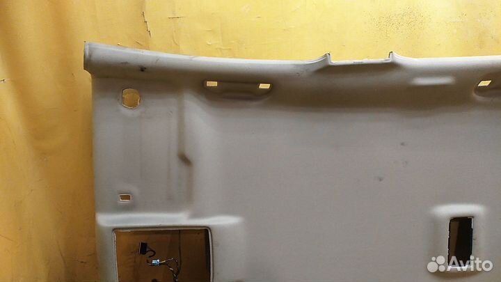 Обшивка потолка Astra J