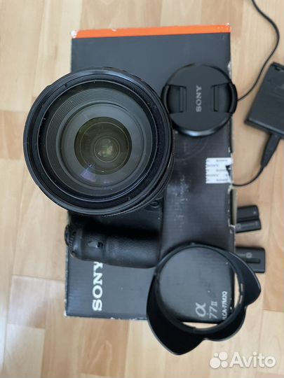 Зеркальный фотоаппарат