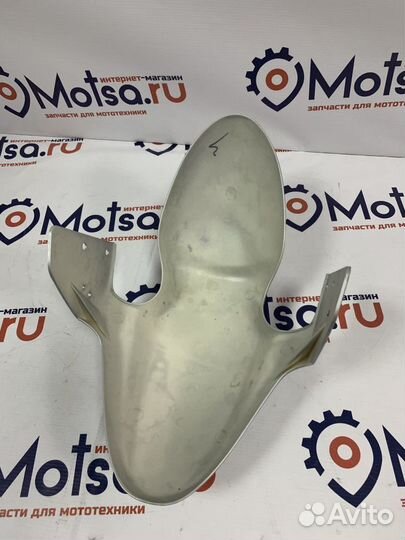 Крыло переднее серебристое Racer Lupus, Mantis, YB