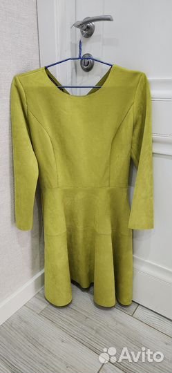 Платье 44 размер новое