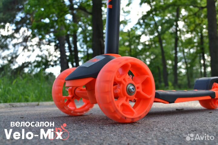 Самокат 3х колесный