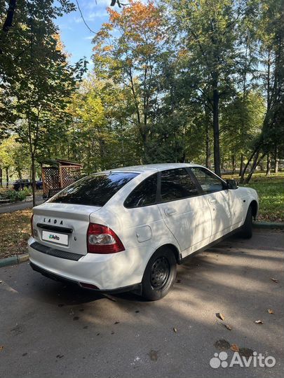 LADA Priora 1.6 МТ, 2011, 200 000 км