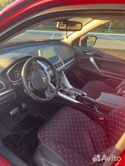 Mitsubishi Eclipse Cross 1.5 CVT, 2018, 60 000 км
