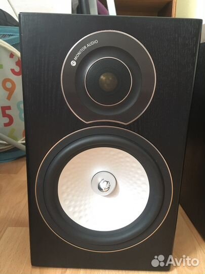 Monitor audio silver RX2