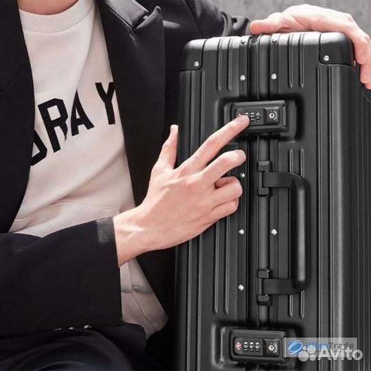 Чемодан Xiaomi 90 Points 28 дюймов Lily White