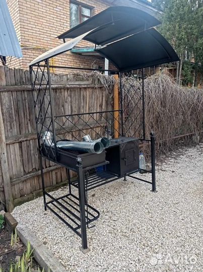 Кованый мангал с крышей / С печкой