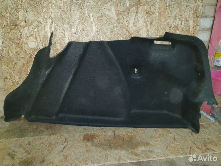 Обшивка багажника Renault Fluence