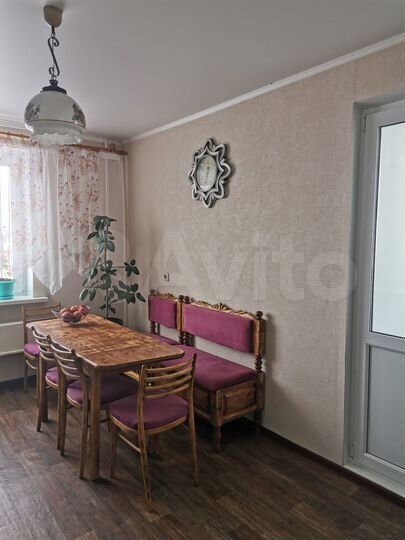 3-к. квартира, 100 м², 11/14 эт.