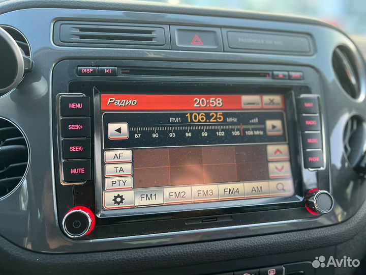 Магнитола inkar chr i10 c рамкой на tiguan