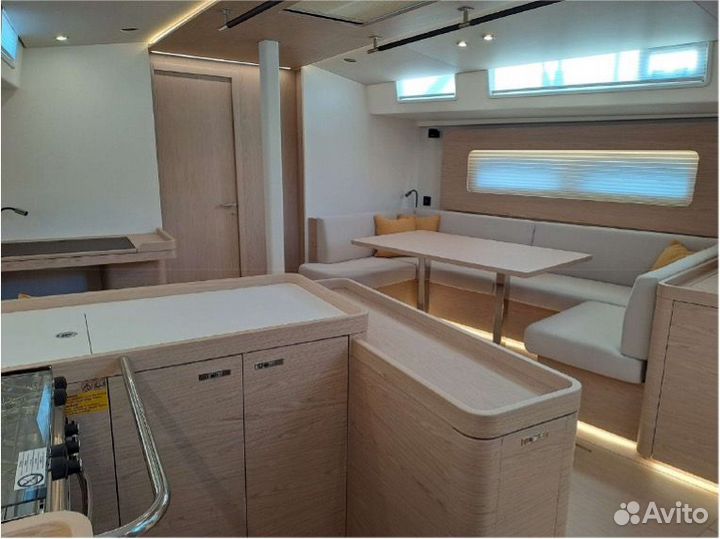 Beneteau Oceanis Yacht 54