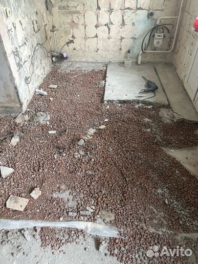 Демонтаж полов,стен,плитки