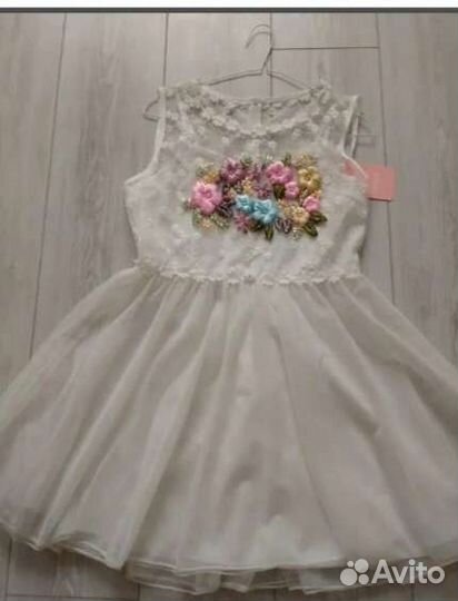Платье для девочки 146
