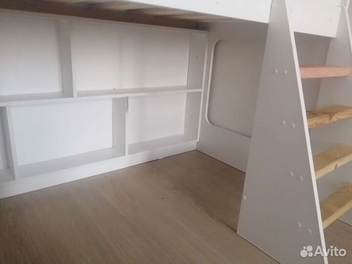 Детская кровать от 3 лет с матрасом бу