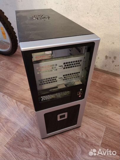 Корпус для пк InWin