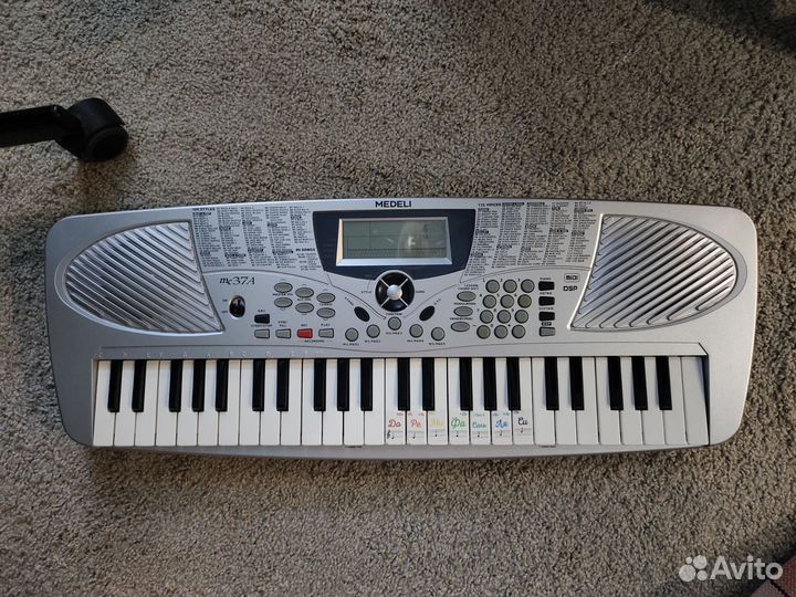 Синтезатор medeli mc37a