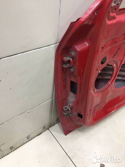 Дверь передняя правая Skoda Fabia