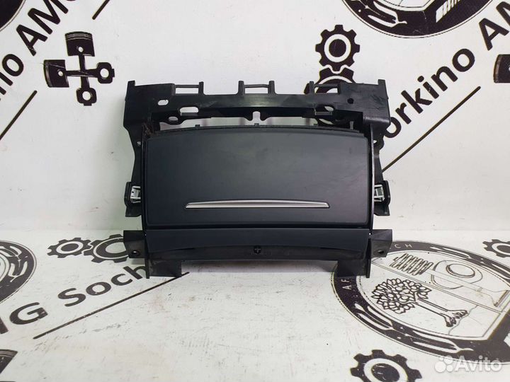 Задний прикуриватель (пепельница) для Audi A8 D4