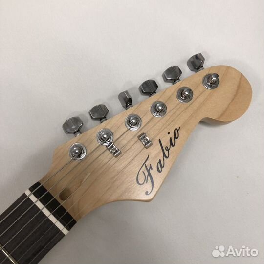 Электрогитара