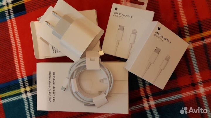 Зарядка на iPhone 20wUSB-C to Ligtning