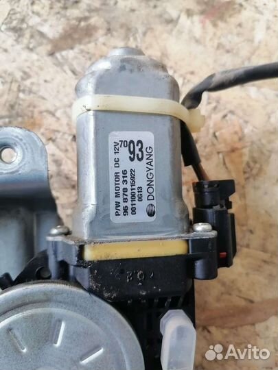 Стеклоподьемник передний левый Шевроле Авео Т250