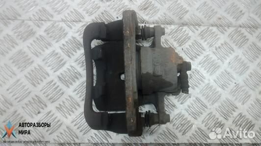 Суппорт передний правый Toyota RAV4 4773042090