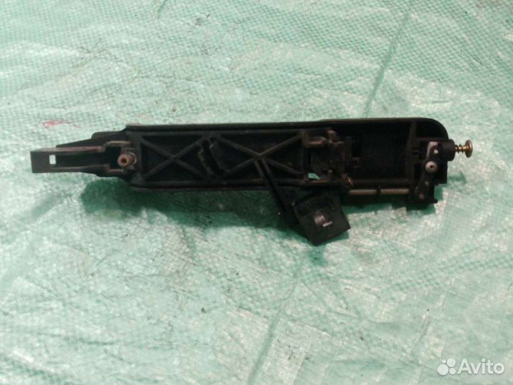 Ручка двери задняя левая Ford Mondeo 3